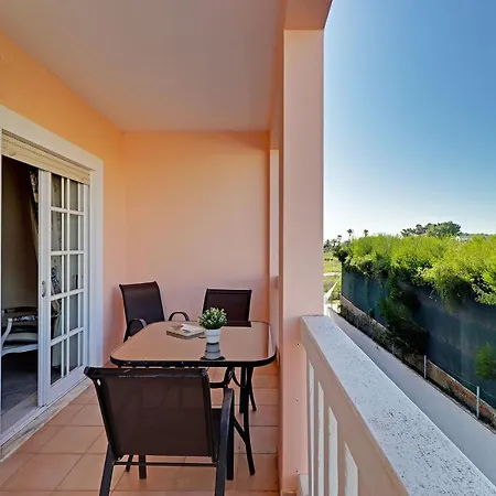 Апартаменты Solar Do Vau With Pool By Homing